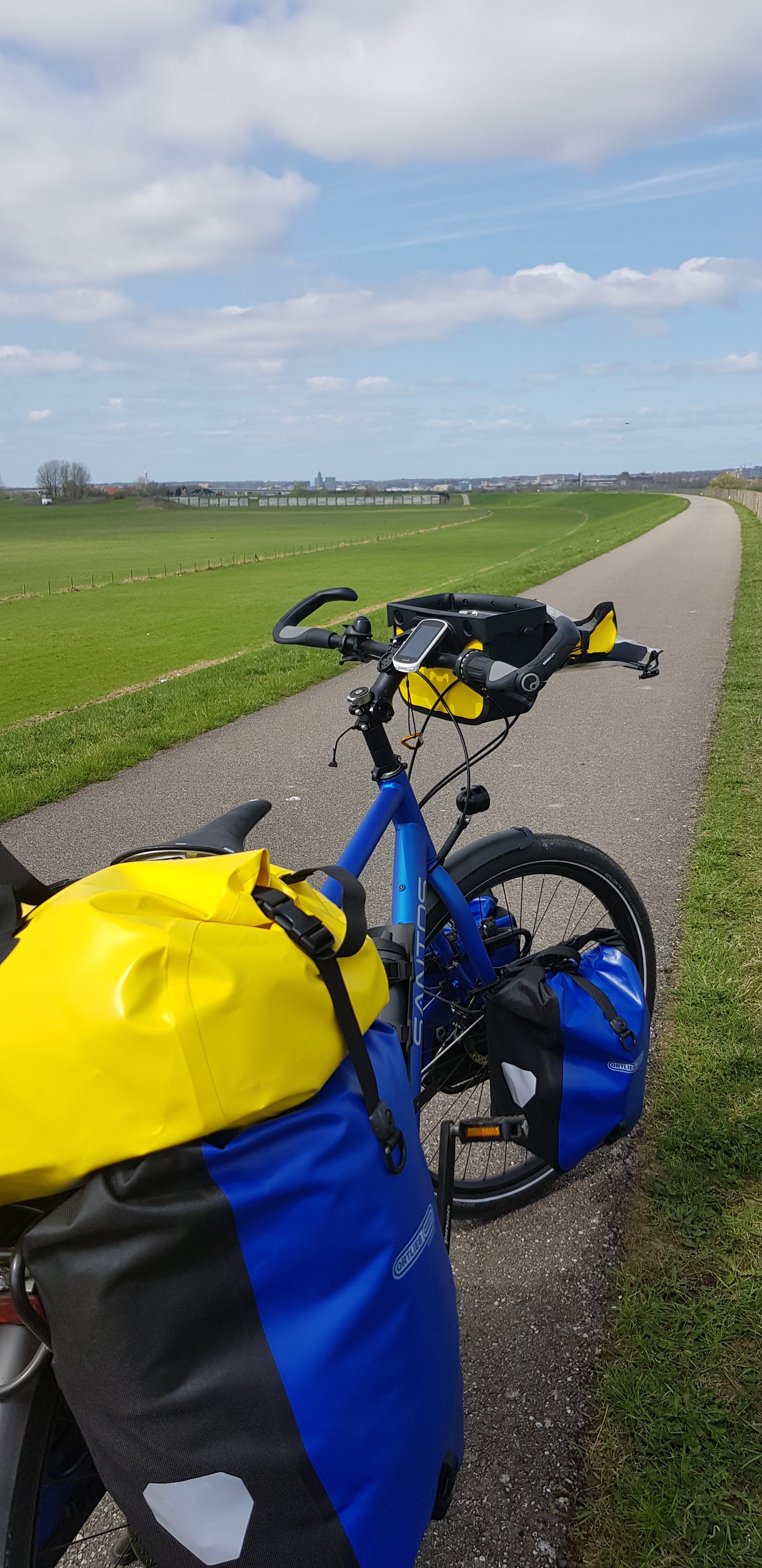 VVZ05 Groesbeek – Arnhem 60 km.