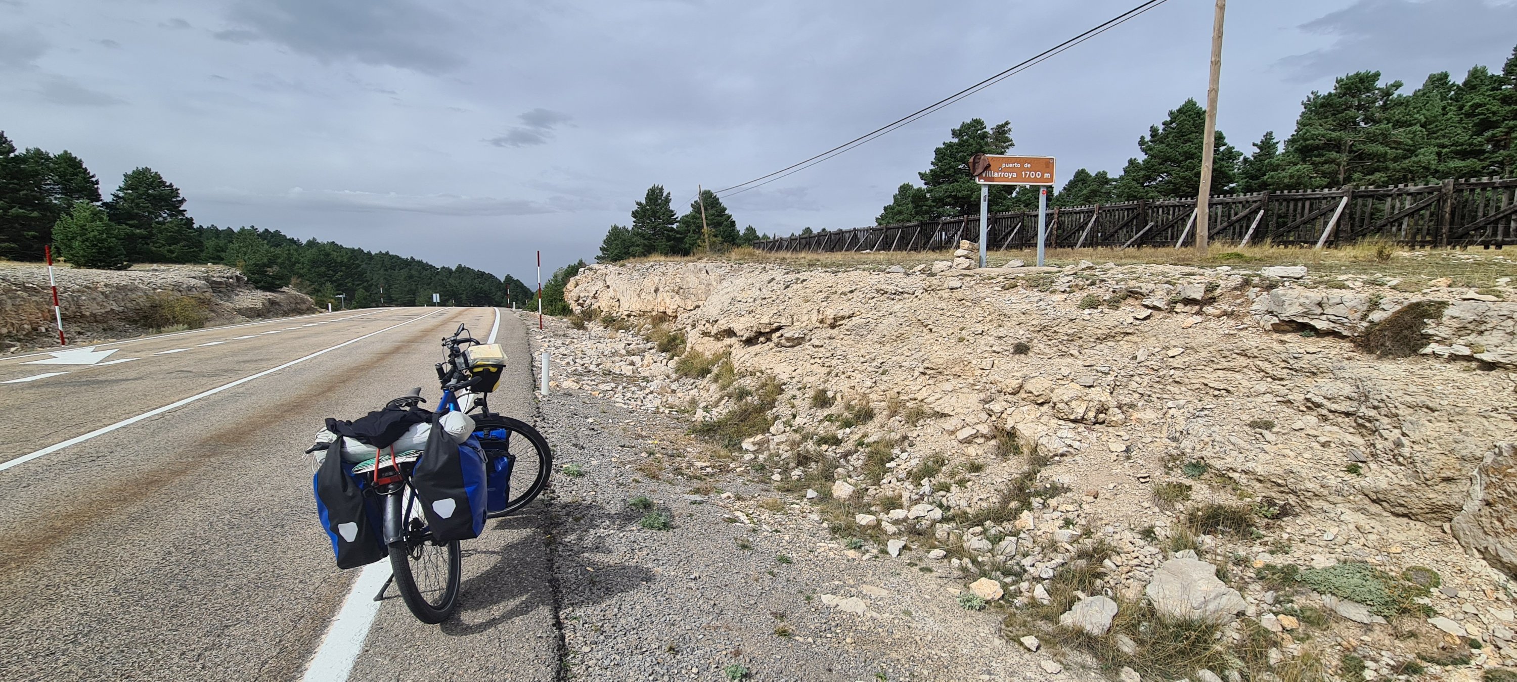AL12 Grauw in Aragon (Cantavieja  – Cedrillas 61 km 1.256 hm)
