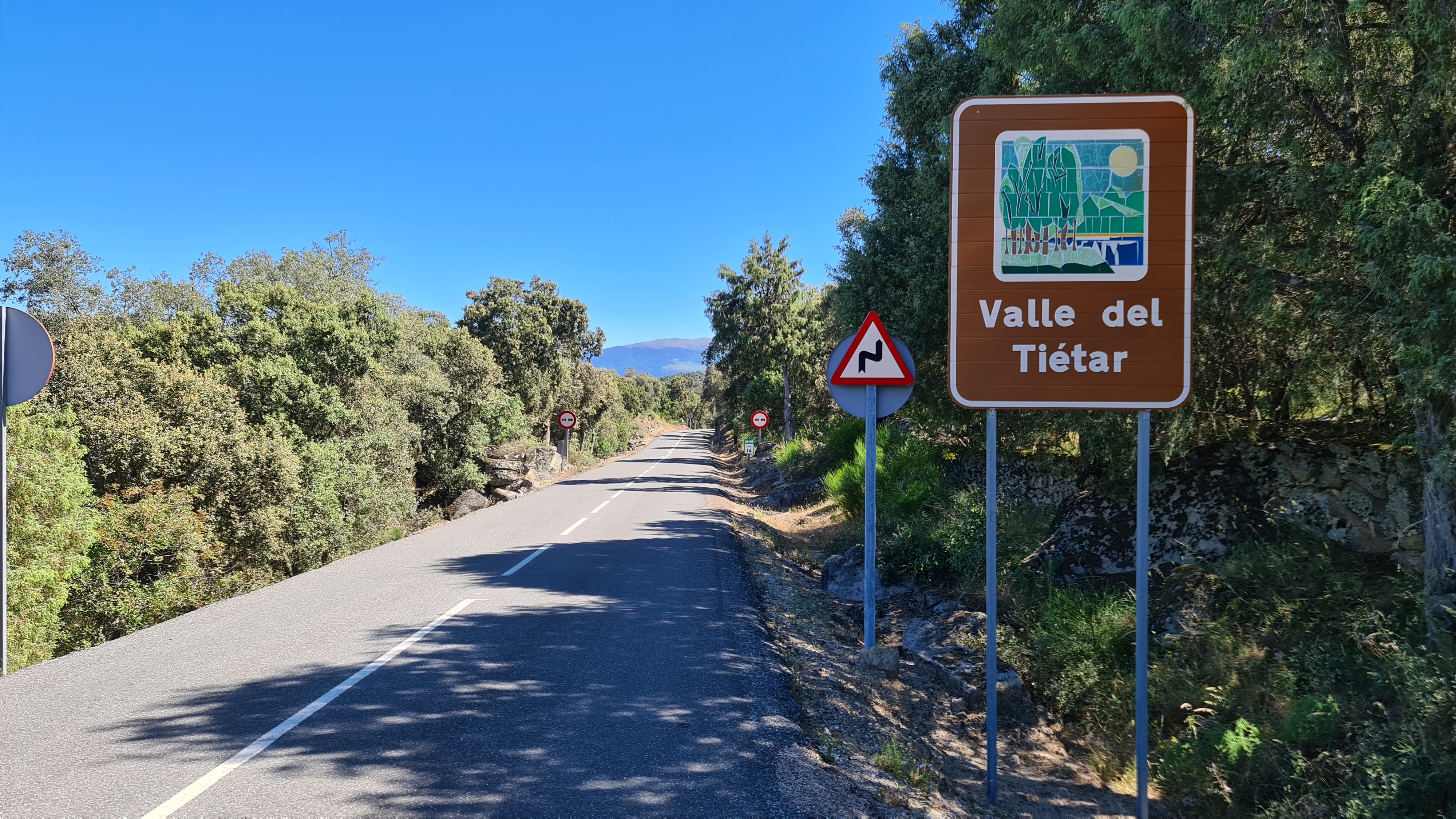 LM08 Valle del Tiétar (Talavera – Pelayos de la Presa 75 km 1.029 hm)