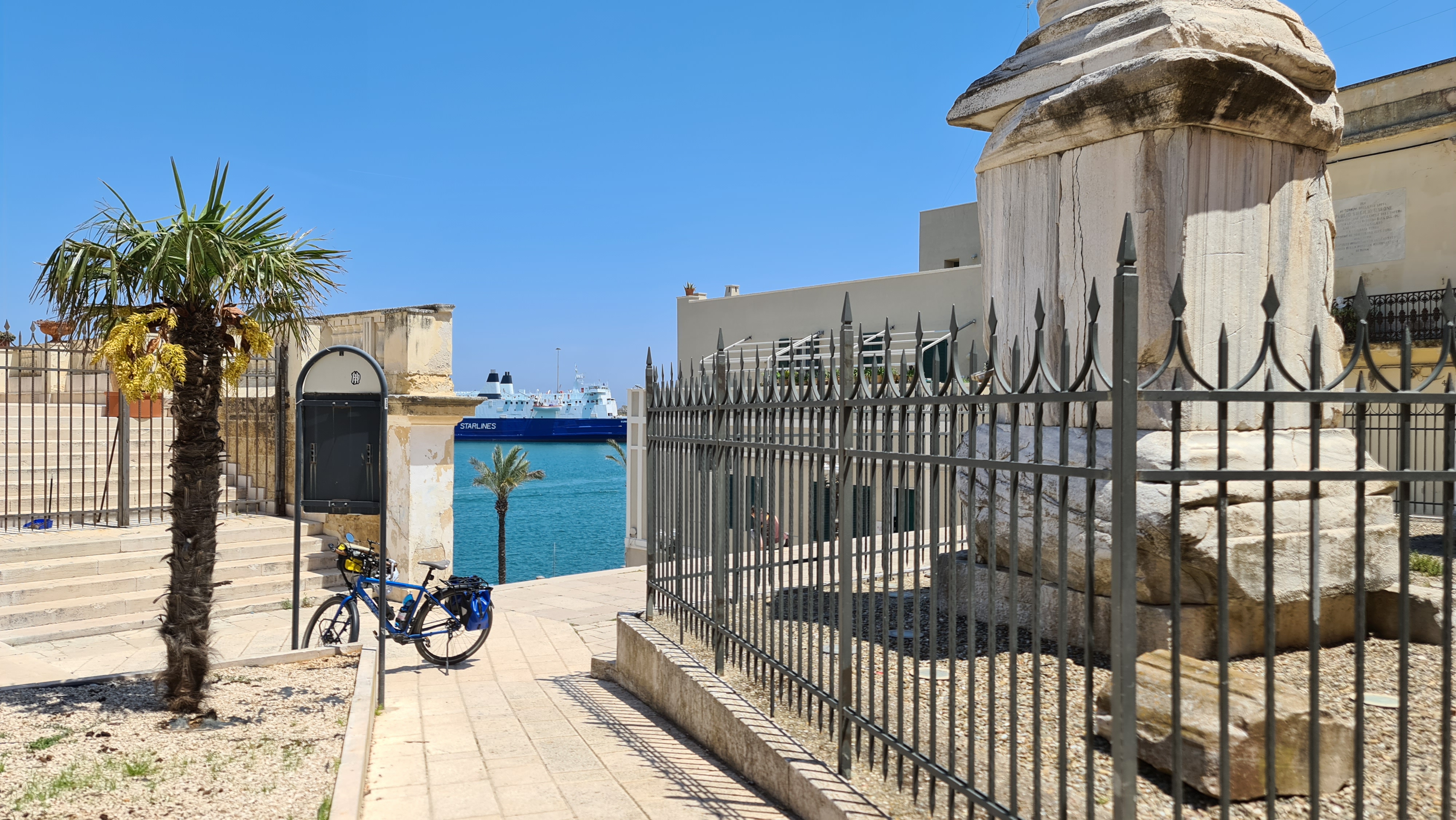 BC13 + 14 Witte Steden / Aan Het Einde Van De Via Appia Locorontodo- Ceglie Messapica- Brindisi 87 km 501 hm)