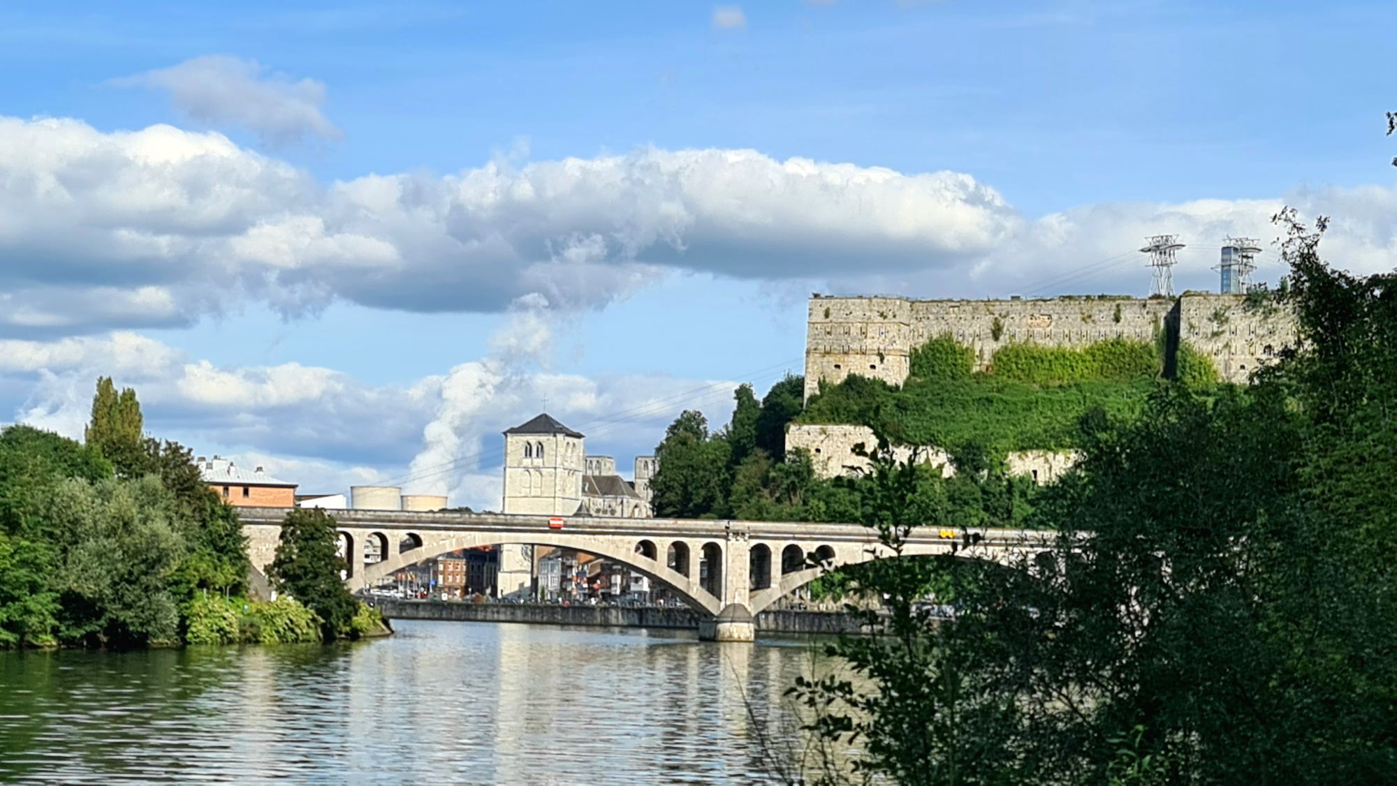 AM15 RAVeL Meuse (Givet – Huy 93 km 123 hm)