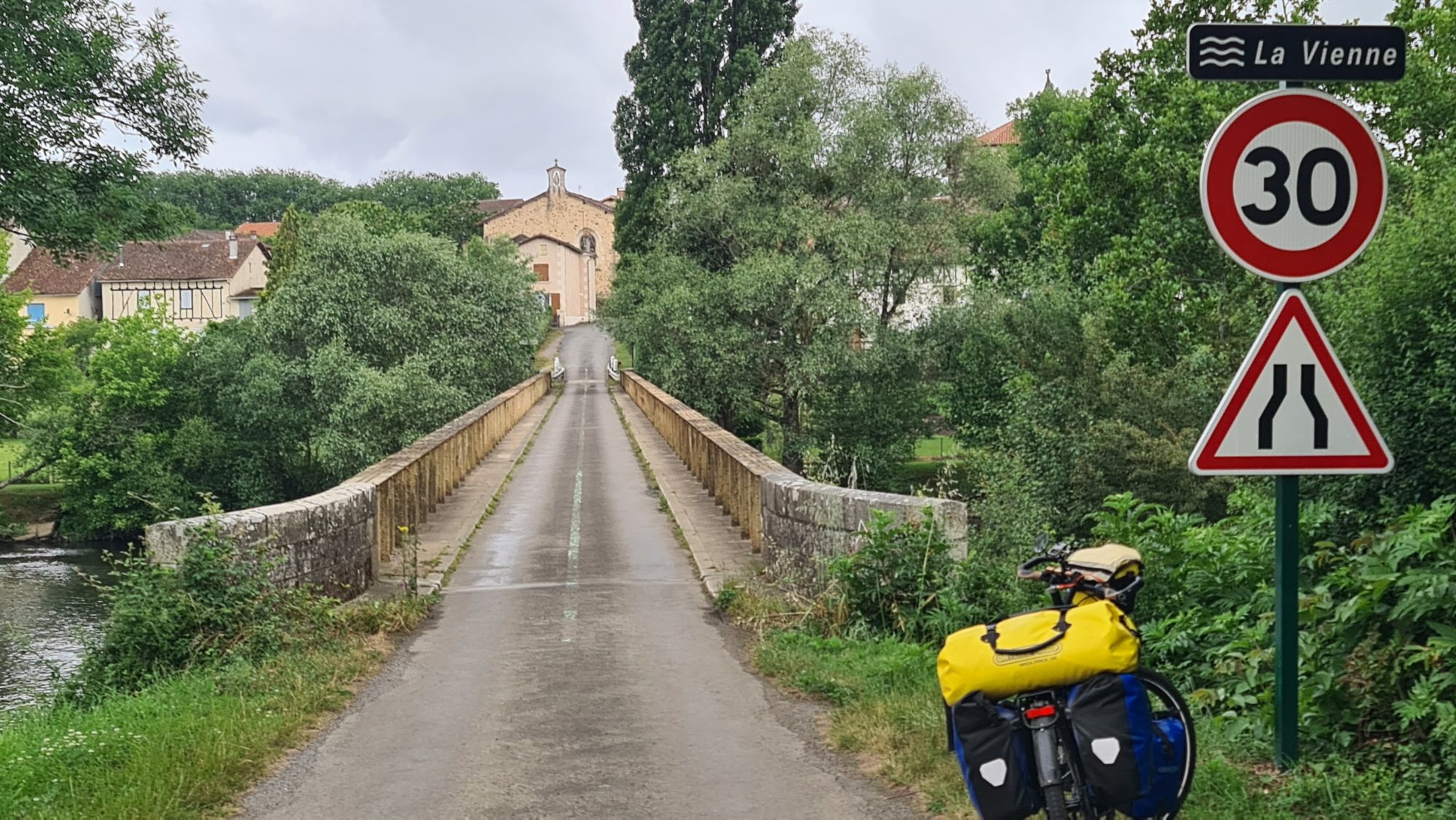 SN10 Valdivienne (Exideuil – Chauvigny 96 km 925 hm)