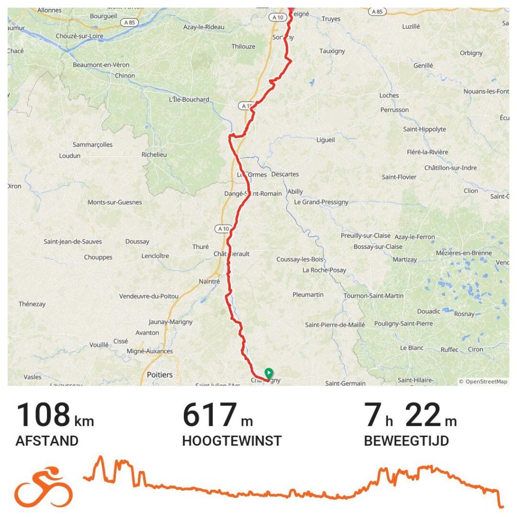Kaart met een rode route, afstand van 108 km, hoogteverschil van 617 m en een totaal van 7 uur en 22 minuten bewegende tijd.