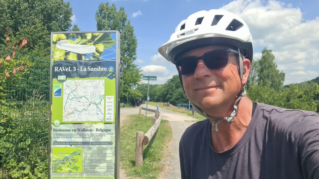 SN20 Langs La Sambre België in (Hirson – Biercée 96 km 575 hm)