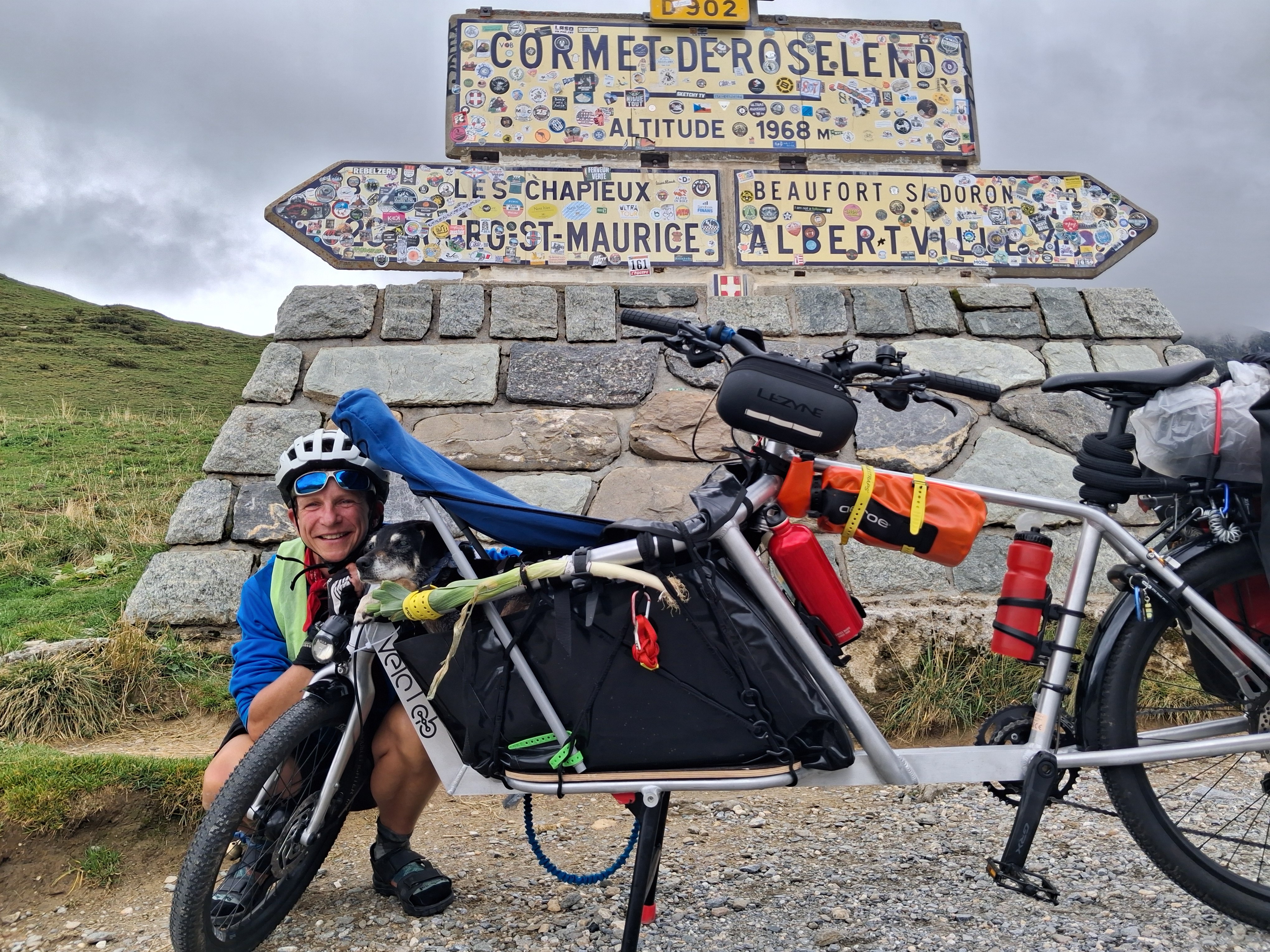 Fietsen met hond: Eus & Amma, een laatste grote reis