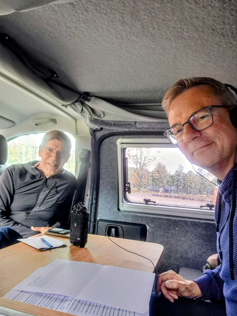 De fiets als brug na je pensioen opname van de fietsvakantiepodcast met Bram van Hoeve