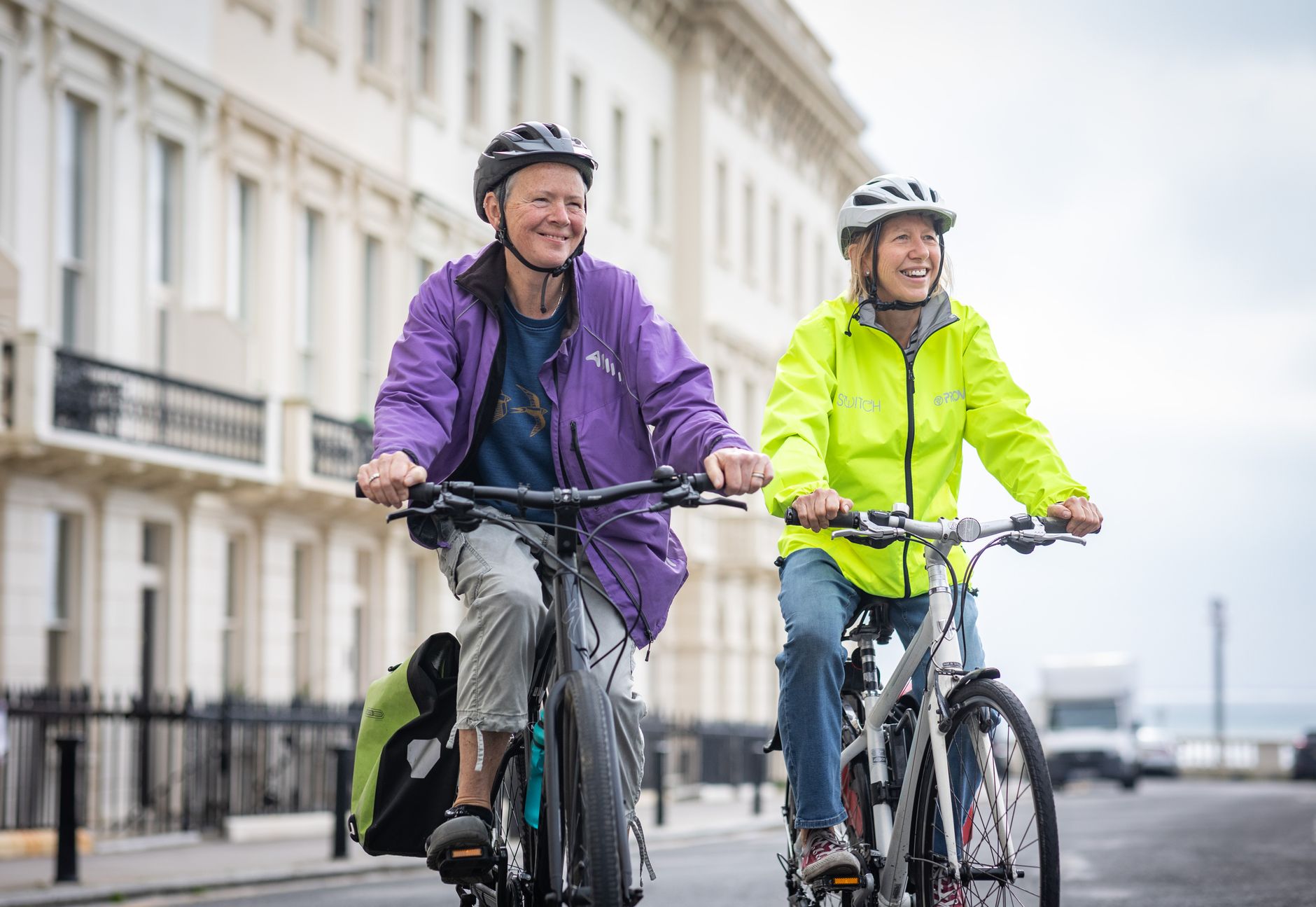 Regenkleding op fietsvakantie: waar moet je op letten?